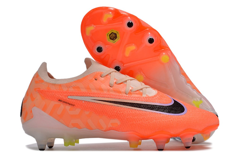 Nike Phantom GX Elite SG-Pro Anti-Clog United Pack